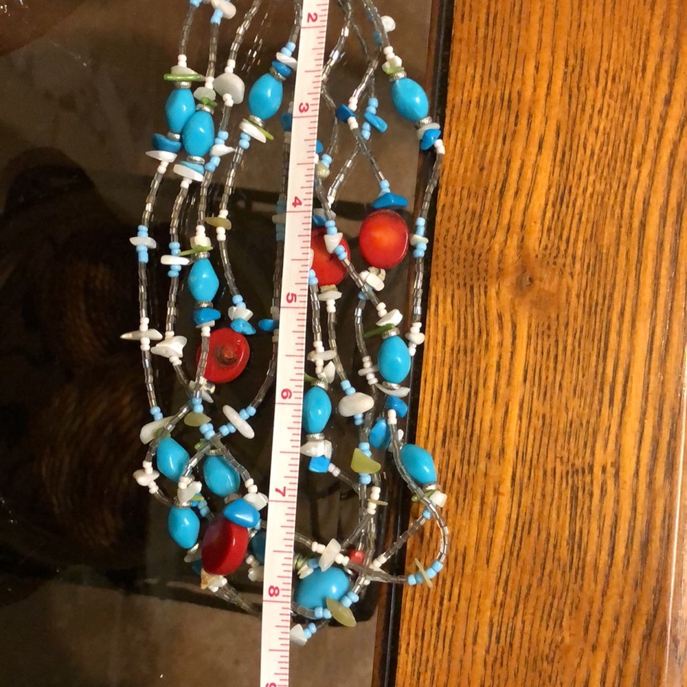 Esmor Necklace And Earrings Set - Picture 6 of 6